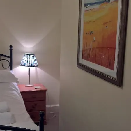 Apartman 13 Princess Royal Terrace